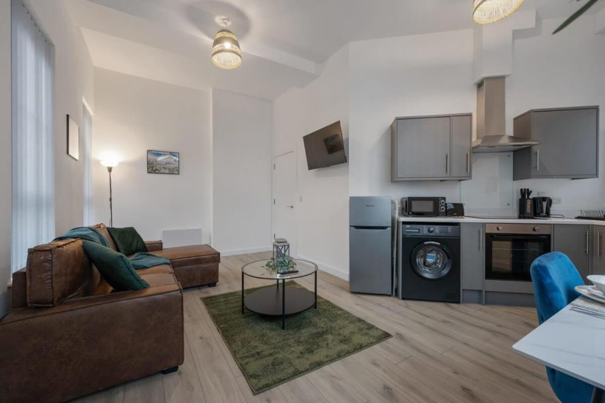 Contemporary 2 Bed Apartment -Belfast East Village Kültér fotó